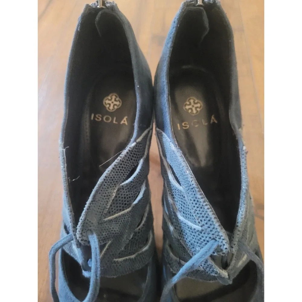 Isola Wedgewood‎ Blue Suede Leather Snake Print Lace-Up Victorian Heel